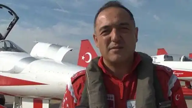 Türk Yıldızları, Finlandiya'ya uçtu