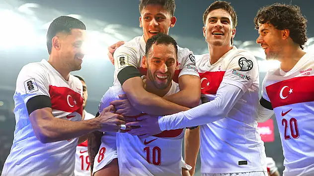 Türkiye 2-0 Bulgaristan: Play-Off'u garantiledik