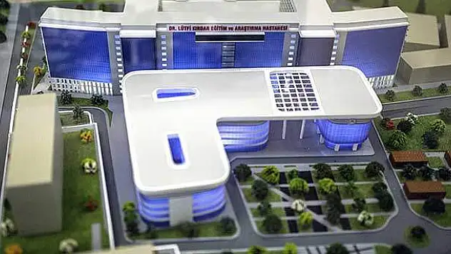 Türkiye 3 yılda 34 şehir hastanesine kavuşacak