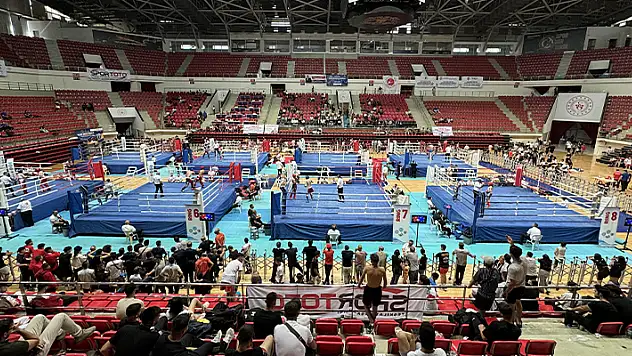 Türkiye Açık Kick Boks Turnuvası Konya'da başladı
