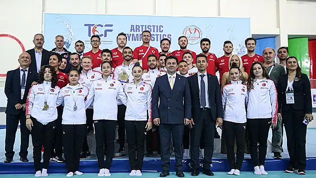Türkiye, Artistik Cimnastik Dünya Challenge Kupası'nda 8 madalya kazandı
