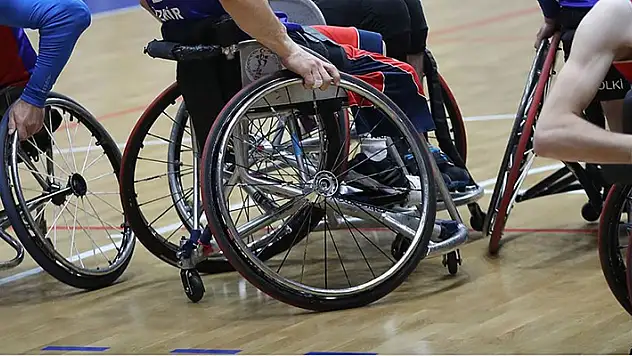 Türkiye Bedensel Engelliler Spor Federasyonunda başkanlığa Muaz Ergezen seçildi
