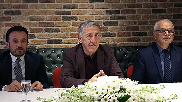 Türkiye Bisiklet Federasyonu Başkanı Küçükbakırcı: '3 yılda 48 yıllık hizmet yaptık'