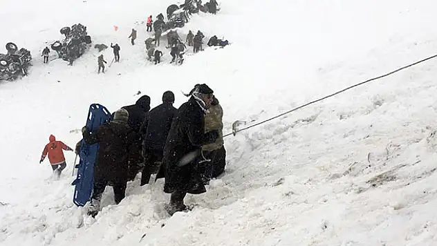 Türkiye'de 130 yılda 1417 kişi çığ düşmesi sonucu hayatını kaybetti
