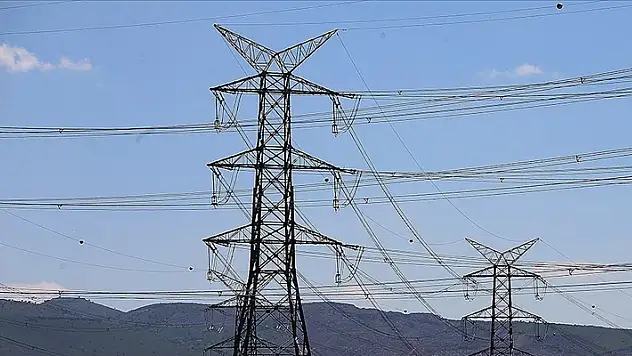 Türkiye'de elektrik tüketiminde yeni rekor
