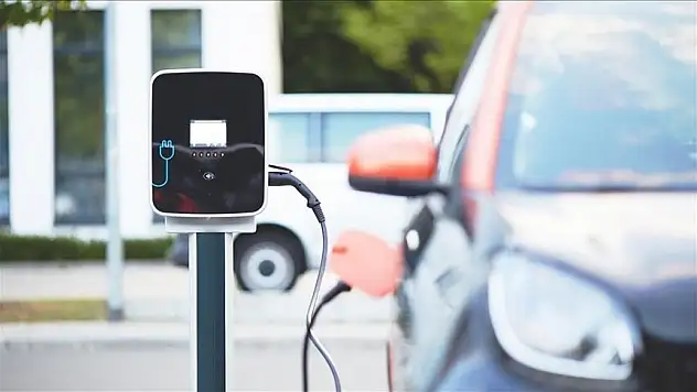 Türkiye'de elektrikli otomobil sayısı bir yılda yüzde 132 arttı
