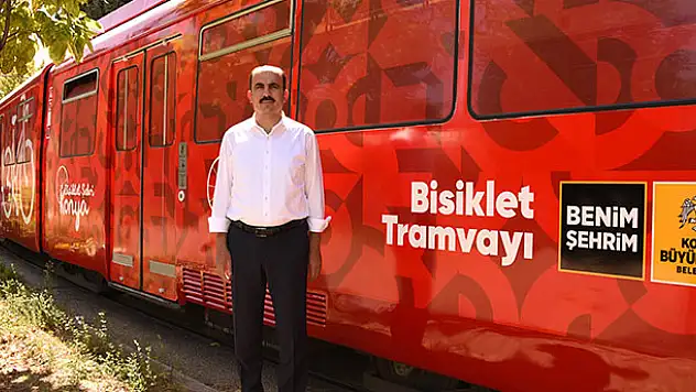 Türkiye'de ilk! Konya'da bisiklet tramvayı raylarda