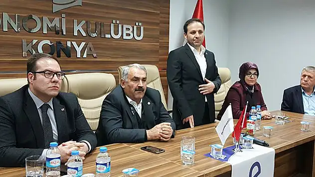 'Türkiye'de tarih yeniden yazılıyor'