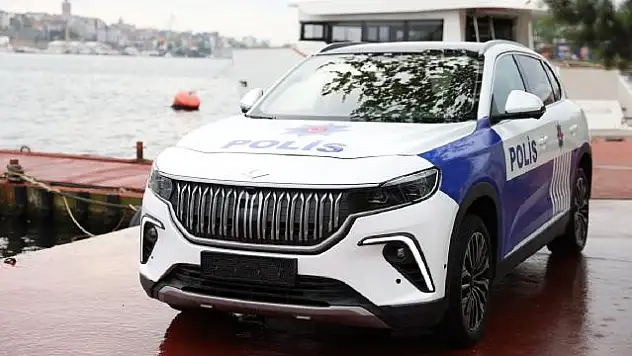 Türkiye'deki Togg marka ilk polis aracı hizmete girdi
