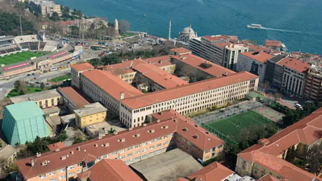 Türkiye'den 2 üniversite dünyada ilk 10'a girdi
