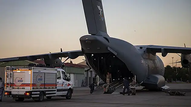 Türkiye'den Lübnan'a yardım eli uzandı