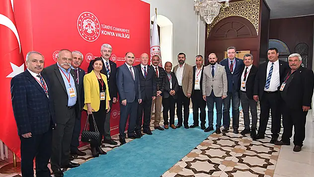 Türkiye Gazeteciler Konfederasyonu heyetinden Konya Valisi Özkan'a ziyaret
