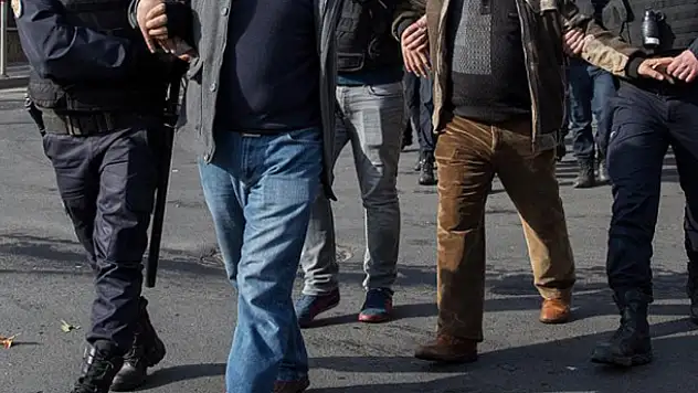 Türkiye genelinde dev DAEŞ operasyonu
