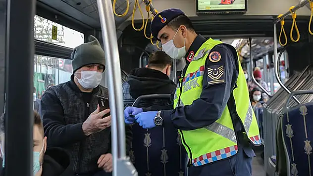 Türkiye genelinde dört gün süresince Kovid-19 denetimleri yoğunlaştırılacak