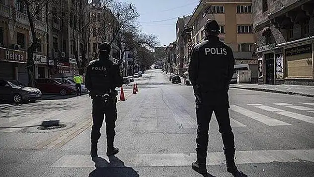 Türkiye genelinde sokağa çıkma kısıtlaması başladı