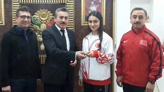 Türkiye ikincisine çeyrek altın