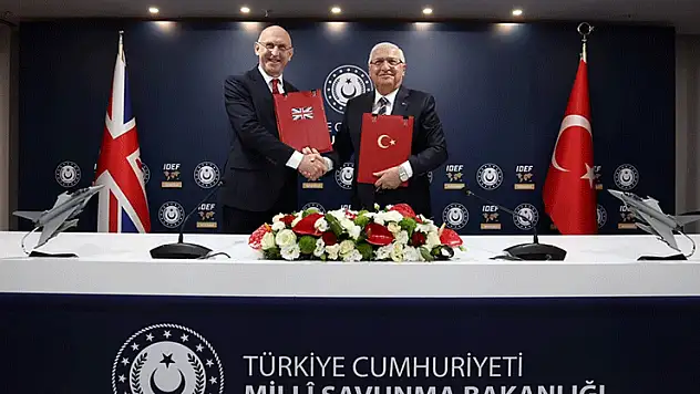 Türkiye ile Birleşik Krallık arasında 'Eurofighter' mutabakatı imzalandı