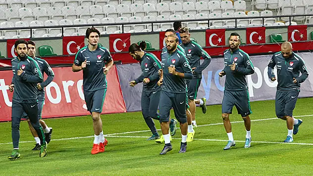 Türkiye, İzlanda maçına hazır