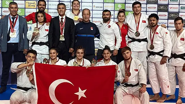 Türkiye, karma takım müsabakalarında bronz madalya kazandı
