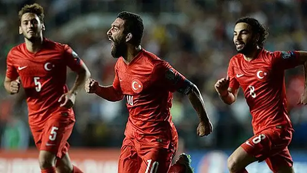 Türkiye, Kazakistan'ı tek golle devirdi