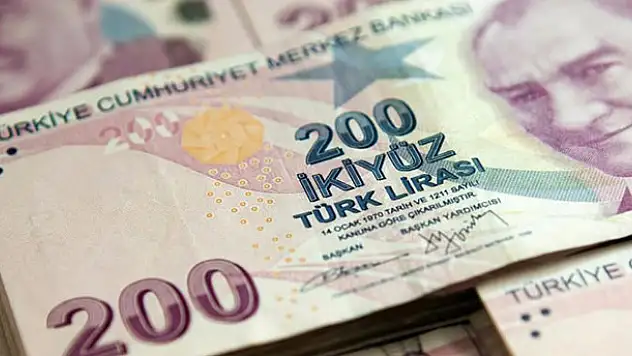 Türkiye'nin en büyüğü! Onlar da TL'ye geçiyor