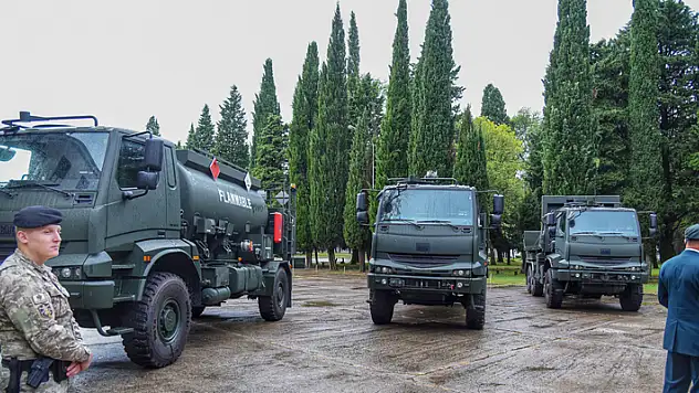 Türkiye'nin gönderdiği 3 askeri araç Karadağ'a ulaştı

