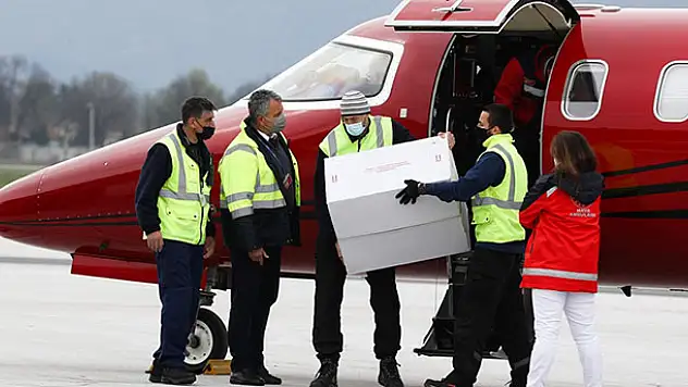 Türkiye'nin hibe ettiği 10 bin doz Kovid-19 aşısı Bosna Hersek'e ulaştı