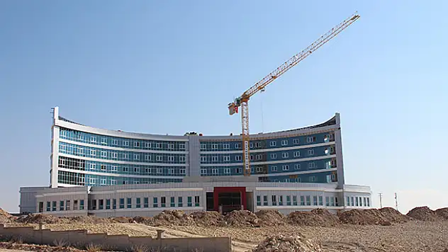 Türkiye'nin ilk hilal mimarisine sahip hastanesi
