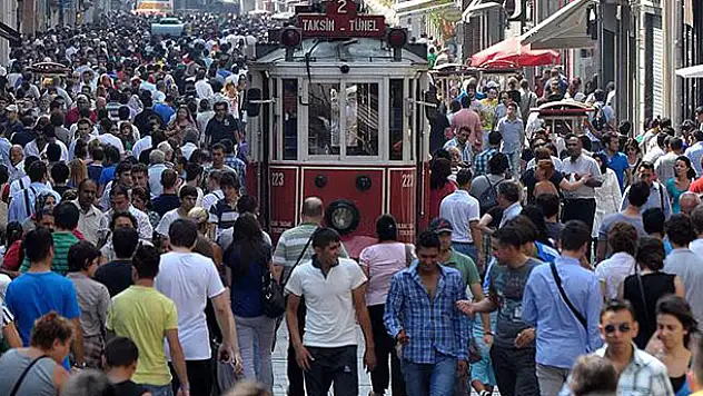 Türkiye'nin nüfusu 80 milyon sınırında