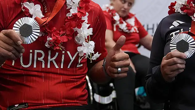 Türkiye'nin Paris 2024 Paralimpik Oyunları'nda madalya sayısı 24'e yükseldi
