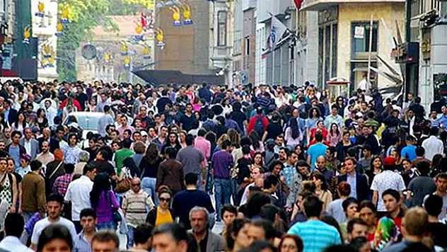 Türkiye nüfusunun yüzde 16,5'i genç