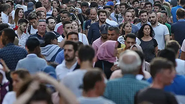 Türkiye nüfusunun yüzde 49,8'ini kadınlar oluşturuyor