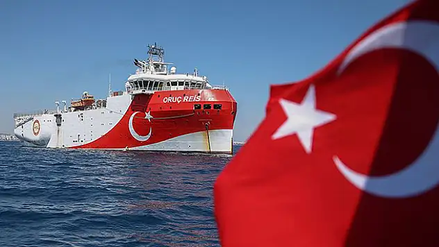 Türkiye Oruç Reis'le güneyindeki Yunan-Rum-Mısır kuşatmasını kırıyor