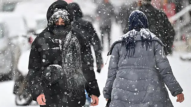 Türkiye, perşembe günü soğuk ve yağışlı sistemin etkisi altına girecek
