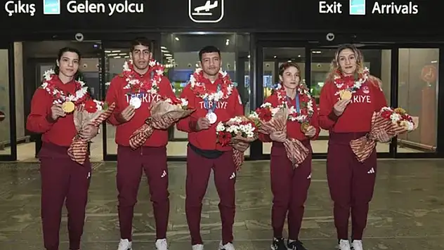 Türkiye, Riyad'da zirveyi bırakmıyor