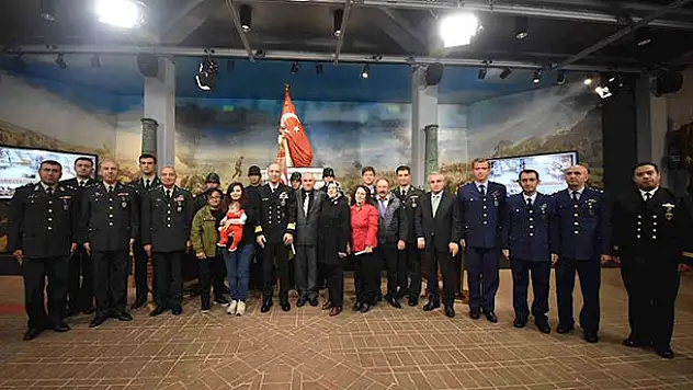 Türkiye şehitlerini andı