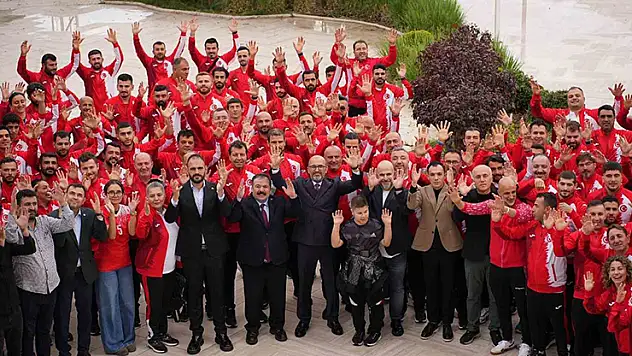 Türkiye, Tokyo'ya tarihin en geniş kafilesiyle gidiyor