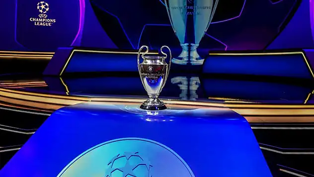 Türkiye, UEFA Ülke Puanı klasmanında 13. sırada

