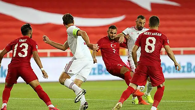 Türkiye UEFA Uluslar Ligi mücadelesinde Macaristan'a yenildi
