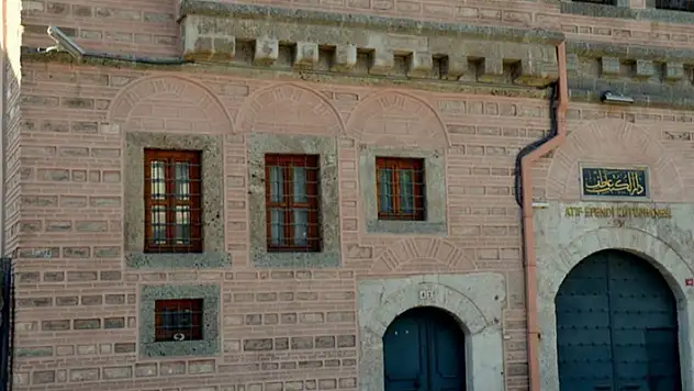 Türkiye Yazma Eserler Kurumu 24 sözleşmeli restoratör alacak
