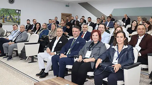 'Türkiye'de Ağız, Diş ve Çene Cerrahisi Çalıştayı' NEÜ ev sahipliğinde yapıldı