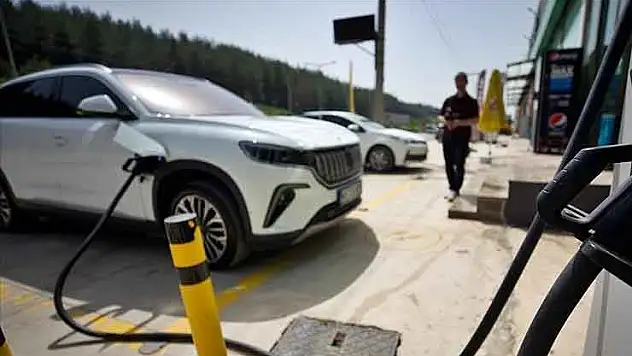 Türkiye'de elektrikli araçlar için yüksek hızlı şarj istasyonu sayısı 16 bin 650'ye ulaştı