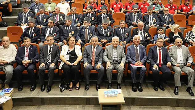 Türkiye'de ilk olan 'Barış Harekatının 50. Yılında Uluslararası Kıbrıs Sempozyumu' NEÜ'de başladı
