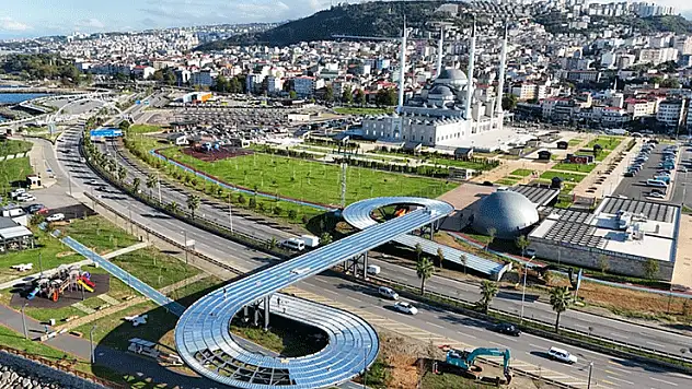 Türkiye'nin 11. kara yolu ekolojik köprüsünün yıl sonunda tamamlanması hedefleniyor
