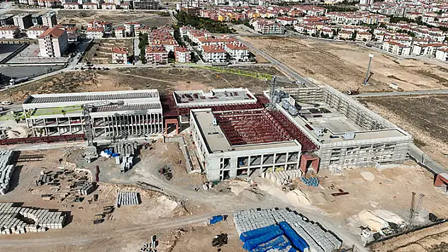 Türkiye'nin en büyük spor tesisinde sona doğru