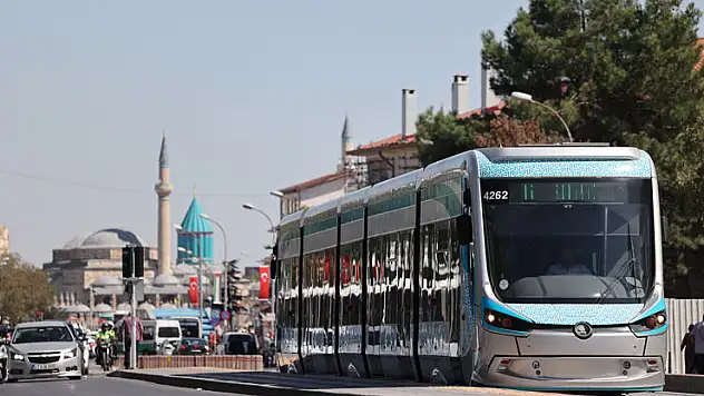 Türkiye'nin en ucuz öğrenci ulaşımı Konya'da