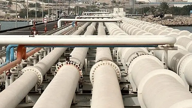 Türkiye'nin petrol ithalatı nisanda yüzde 2,2 arttı