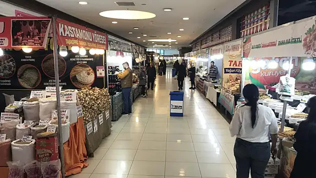 Türkiye'nin yöresel lezzetleri Konya'da buluştu