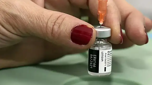 Türkiye'ye aslında hiç 'BioNTech aşısı gelmediği' iddiası
