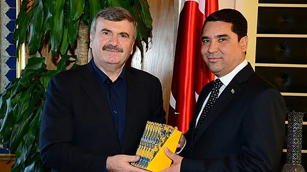 Türkmen Heyet, Başkan Akyürek'i Ziyaret Etti